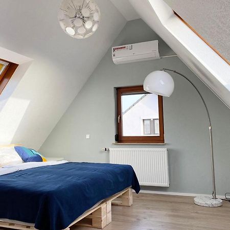 ונדלינגן אם נקאר Gemuetliche 2 Zimmerwohnung Mit Tv Und Wlan מראה חיצוני תמונה